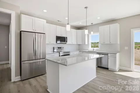 Kitchen - 1720 Jennings Rd, Olin, NC 28660 photo 2 of 4