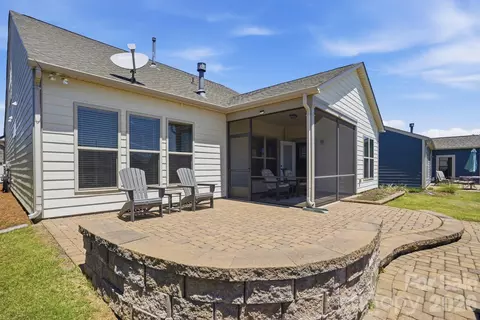 Exterior - 2331 Currant St, Fort Mill, SC 29715 photo 3 of 6