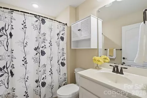 Bath - 2331 Currant St, Fort Mill, SC 29715 photo 3 of 3