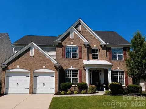 2012 Arbor Vista Dr, Charlotte, NC 28262
