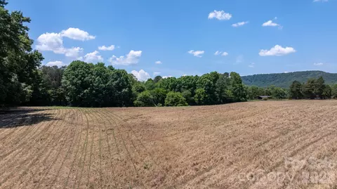 000 Deal Valley Dr, Taylorsville, NC 28681