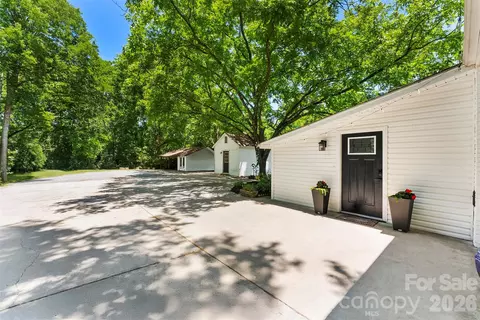 Exterior - 8519 E Franklin St, Mount Pleasant, NC 28124 photo 1 of 1