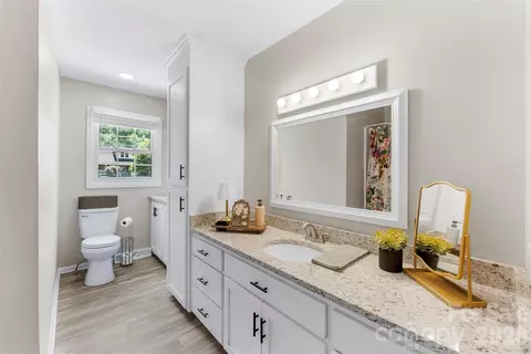 Bath - 8519 E Franklin St, Mount Pleasant, NC 28124 photo 1 of 3