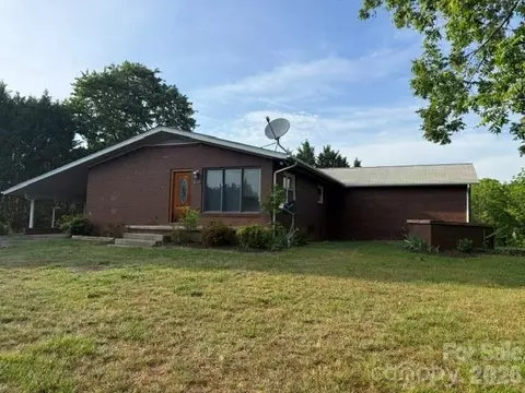 430 Ode Kerley Ln, Taylorsville, NC 28681