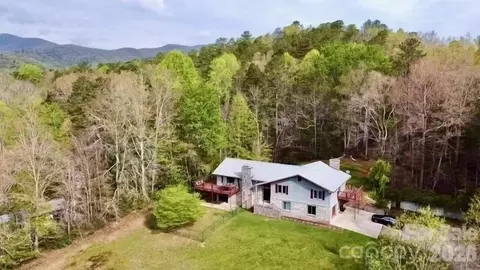 656 Cashiers Valley Rd, Brevard, NC 28712