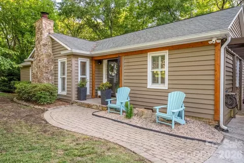 8038 Ritter Dr, Charlotte, NC 28270