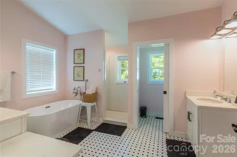 367 Nannys Ln, Sylva, NC 28779 photo 20