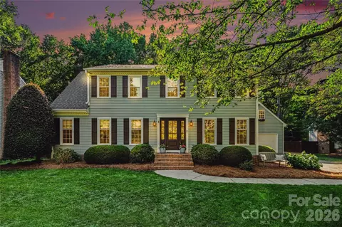 10428 S Hall Dr, Charlotte, NC 28270