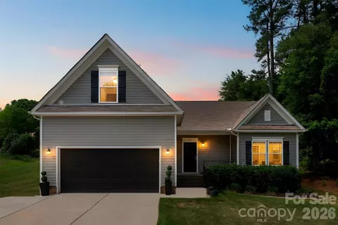 115 Stoney Ln, Cherryville, NC 28021