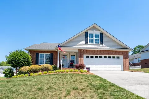 587 Marigold Dr, Kannapolis, NC 28083