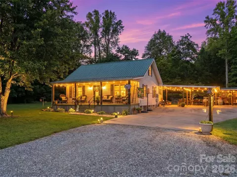 Oak Hollow Road, Union Grove, NC 28689