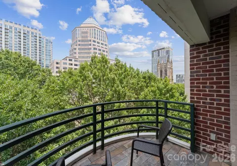 400 N Church 422 St #422, Charlotte, NC 28202