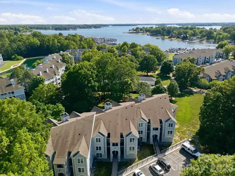 18801 Nautical 304 Dr #304, Cornelius, NC 28031