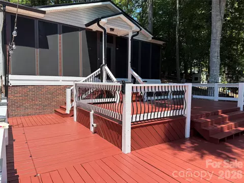 278280 Lake Tillery Trl, Mount Gilead, NC 27306