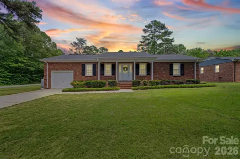475 Pamela St, Salisbury, NC 28146