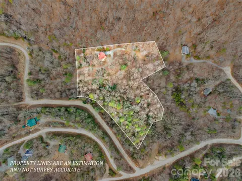 184 Deep Woods Ln, Saluda, NC 28773
