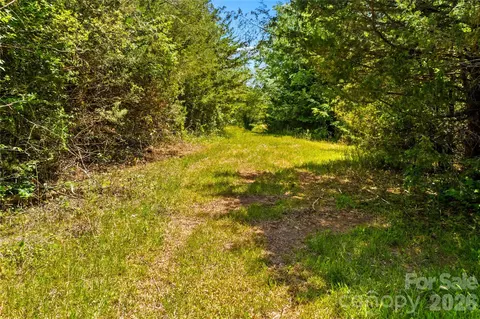 190 Sheffield Rd, Harmony, NC 28634 photo 2