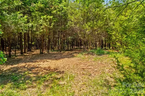 190 Sheffield Rd, Harmony, NC 28634 photo 8