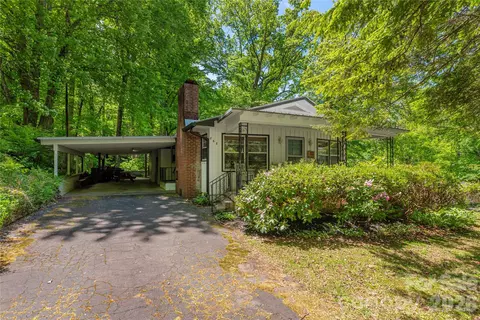 868 Cabin Flats Rd, Cullowhee, NC 28723