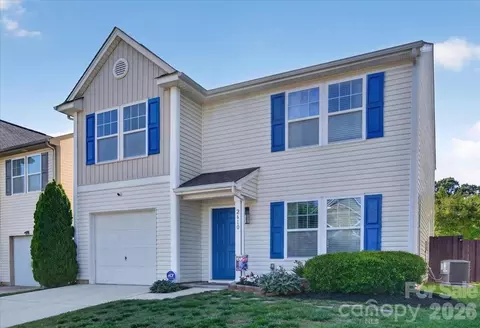 2610 Bramble Ridge Ct, Charlotte, NC 28215