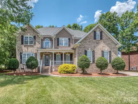 6167 Four Wood Dr, Matthews, NC 28104