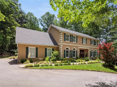 105 Braeside Cir, Asheville, NC 28803