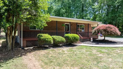 119 Nevermore Ln, Statesville, NC 28677