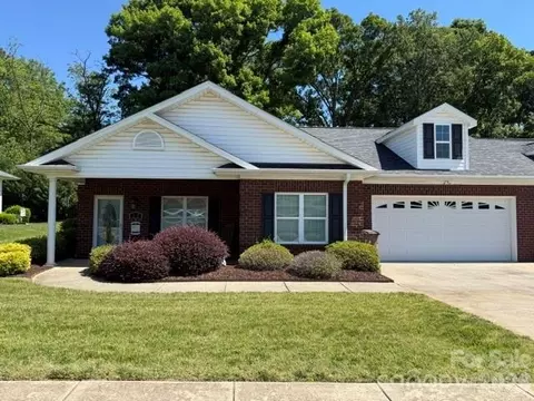197 Crystal Springs Ln, Shelby, NC 28150