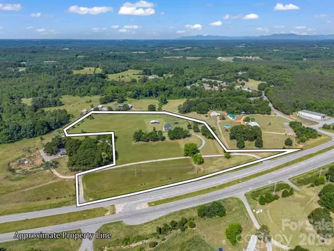 5412 Us 221 S Hwy S, Forest City, NC 28043