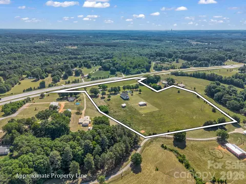5412 Us 221 S Hwy S, Forest City, NC 28043