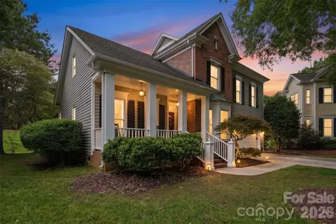 816 Celbridge Ct, Charlotte, NC 28270