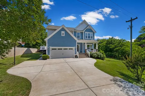 Exterior - 3430 Caroland Dr, Fort Mill, SC 29708 photo 2 of 5
