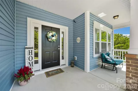 Exterior - 3430 Caroland Dr, Fort Mill, SC 29708 photo 3 of 5