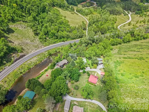 300 Bugle Boy Dr, Cullowhee, NC 28723 photo 10