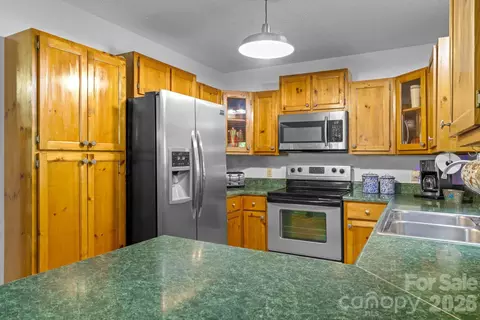 300 Bugle Boy Dr, Cullowhee, NC 28723 photo 40