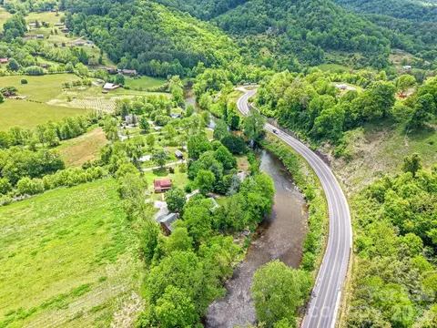 300 Bugle Boy Dr, Cullowhee, NC 28723 photo 12