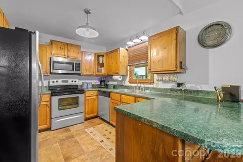 300 Bugle Boy Dr, Cullowhee, NC 28723 photo 41