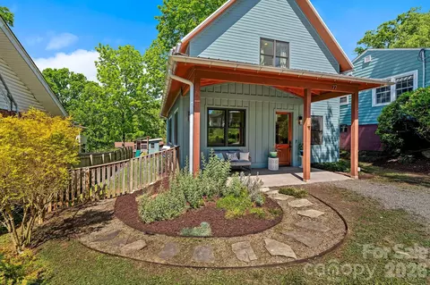 77 Middlemont Ave, Asheville, NC 28806