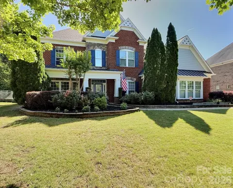 2905 Julian Glen Cir, Waxhaw, NC 28173