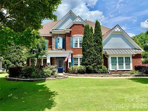 2905 Julian Glen Cir, Waxhaw, NC 28173