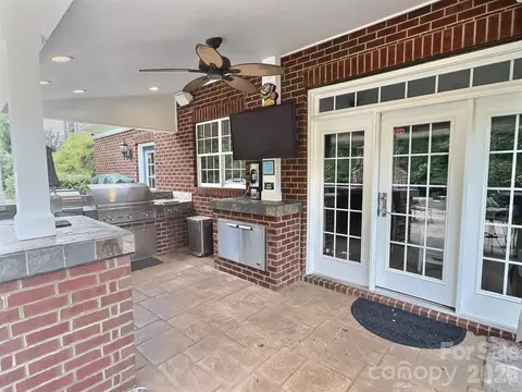 2905 Julian Glen Cir, Waxhaw, NC 28173