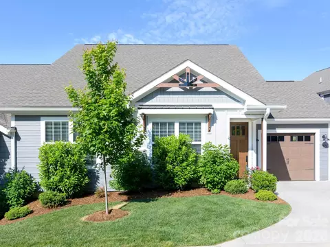 110 Coralroot Ln, Arden, NC 28704