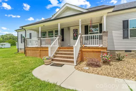 3511 Randleman Rd, Iron Station, NC 28080