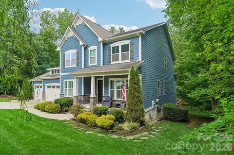 1232 Crofton Dr, Waxhaw, NC 28173