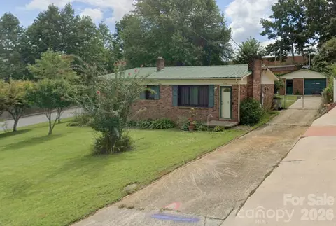 325 Swanson Sw Dr SW, Lenoir, NC 28645
