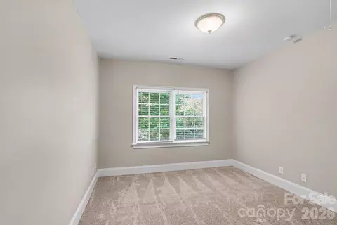 Bedroom - 18611 Reflection Rock Ct, Davidson, NC 28036 photo 5 of 5