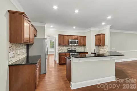 Kitchen - 18611 Reflection Rock Ct, Davidson, NC 28036 photo 3 of 3