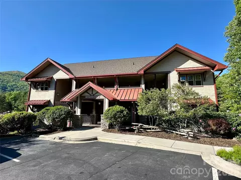 1560 Country Club A202 Dr #A202, Maggie Valley, NC 28751