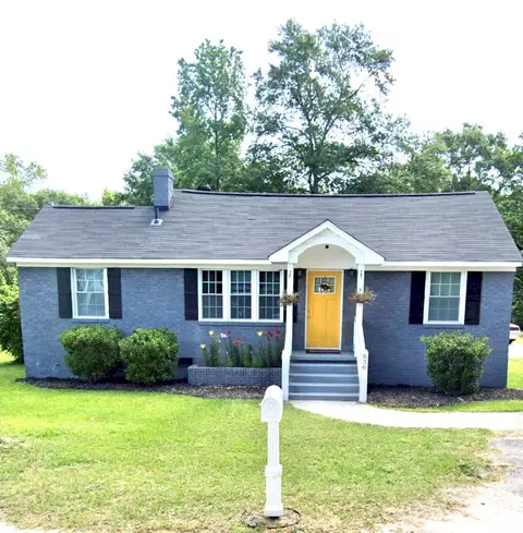 636 Hart St, Heath Springs, SC 29058