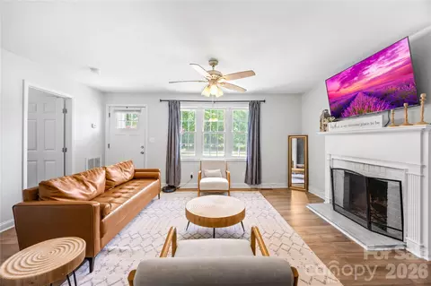 636 Hart St, Heath Springs, SC 29058
